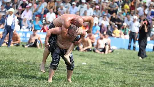 Silivri Er Meydanı Kırkpınar'ı Aratmadı