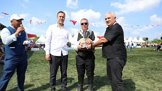 Silivri Er Meydanı Kırkpınar'ı Aratmadı