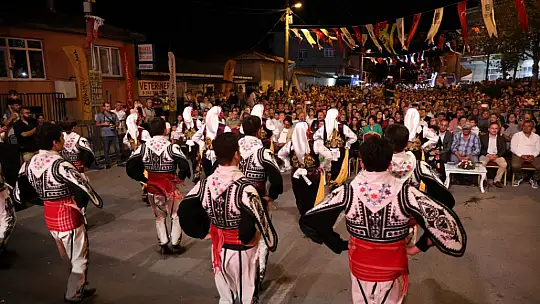 Silivri Kadıköy'de karpuzlar yarıştı