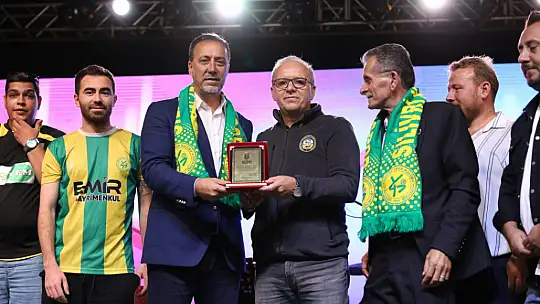 Silivri Kadıköy'de karpuzlar yarıştı