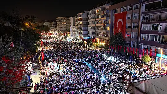 SİLİVRİ'DE 30 AĞUSTOS ZAFER BAYRAMI COŞKUSU YAŞANDI