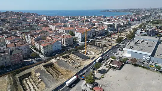 Başkan Yılmaz'dan e-5 geçiş projesi hakkında bilgilendirme