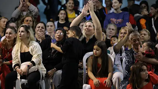 Silivri'de muhteşem Roman gecesi