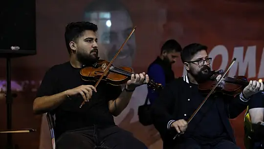 Silivri'de muhteşem Roman gecesi