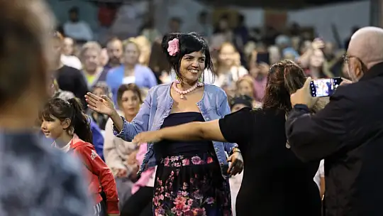 Silivri'de muhteşem Roman gecesi