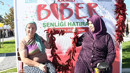 Sayalar'da hem biber hem hizmet şenliği