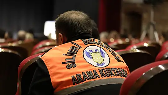 Başkan Yılmaz: 'Biz afetle yatıp afetle kalkıyoruz'