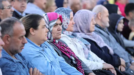 Çanta Atatürk Parkına coşkulu açılış