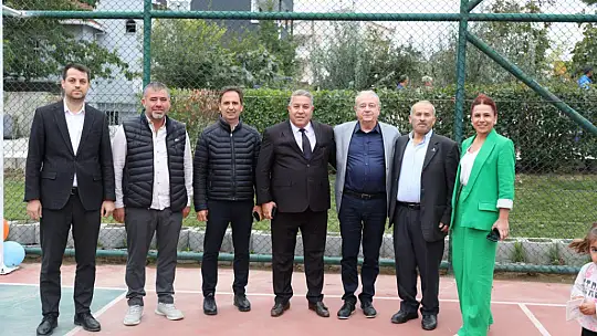 Gümüşyaka'da 3 parkın toplu açılış töreni gerçekleşti