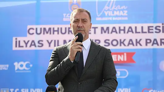 Başkan Yılmaz: 'Silivri'nin üzerinde biriken tozu ve kiri süpürüyoruz'