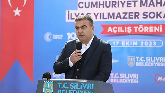 Başkan Yılmaz: 'Silivri'nin üzerinde biriken tozu ve kiri süpürüyoruz'