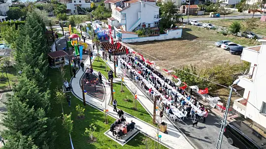 Başkan Yılmaz: 'Silivri'nin üzerinde biriken tozu ve kiri süpürüyoruz'