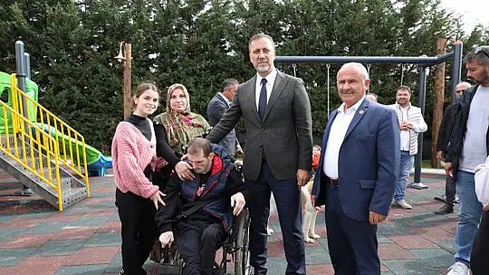 Başkan Yılmaz: 'Silivri'nin üzerinde biriken tozu ve kiri süpürüyoruz'