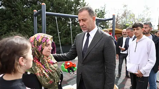 Başkan Yılmaz: 'Silivri'nin üzerinde biriken tozu ve kiri süpürüyoruz'