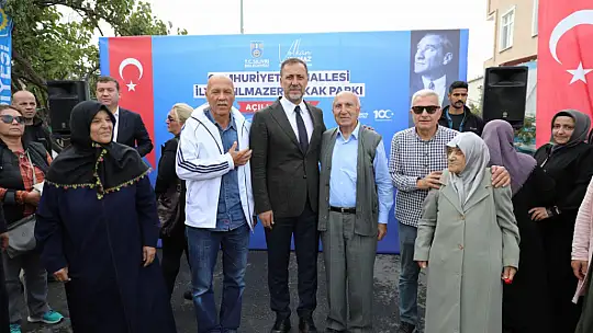 Başkan Yılmaz: 'Silivri'nin üzerinde biriken tozu ve kiri süpürüyoruz'