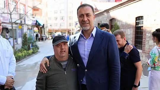 Silivri Belediyesinden YKS ve LGS'de dereceye giren öğrencilere ödül