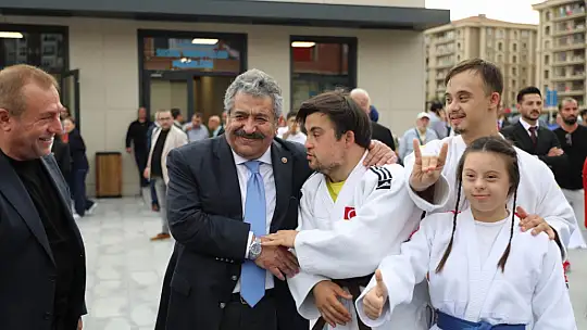 Silivri'ye dev yatırım! Engelsiz Yaşam Ve Eğitim Merkezi törenle açıldı