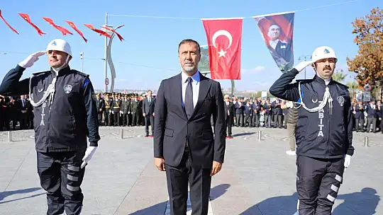 Silivri'de Cumhuriyet coşkusu Kıraç konseriyle devam etti