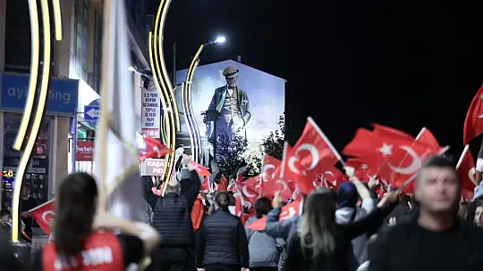 Cumhuriyet kutlamalarının coşkusu Silivri'den yankılandı