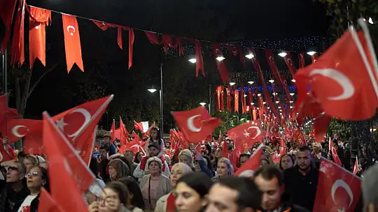 Cumhuriyet kutlamalarının coşkusu Silivri'den yankılandı