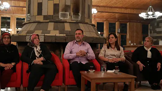 Başkan Yılmaz Muhtarlar ile Ankara mesaisi yaptı