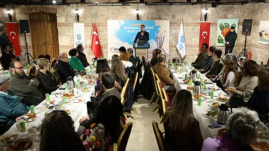 Başkan Yılmaz: 'Sanatçılar başımızın tacıdır'