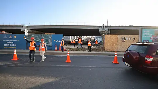 Başkan Yılmaz Silivri Şehir Geçişi Projesini inceledi