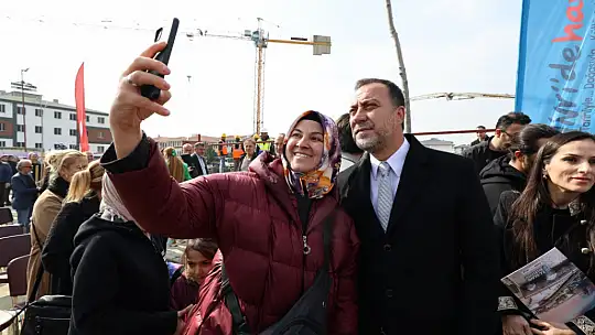 Yılmaz hız kesmiyor! Huzurevi inşaatında ilk harç döküldü