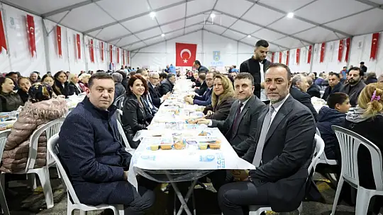 Silivri'de iftar çadırında 2000 kişiyle ramazan bereketi paylaşıldı