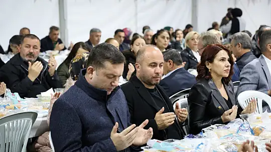 Silivri'de iftar çadırında 2000 kişiyle ramazan bereketi paylaşıldı