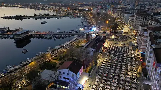 Silivri'de 15.000 kişi aynı sofrada buluştu