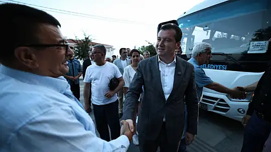 Başkan Bora Balcıoğlu Çeltik Mahallesi'nde vatandaşlarla buluştu