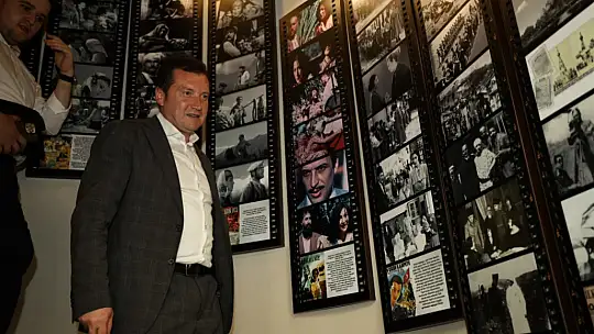 Başkan Balcıoğlu, Fotoğrafçılık ve Yeşilçam Sergi Evi'ni ziyaret etti