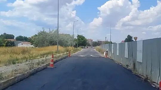 Silivri Belediyesi'nden Yeni Mahalle'ye Hız Kesici Set