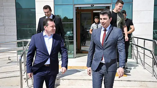 Silivri Belediye Başkanı Bora Balcıoğlu İlçe Emniyet Müdürü Kıvanç Taşçı'yı ziyaret etti