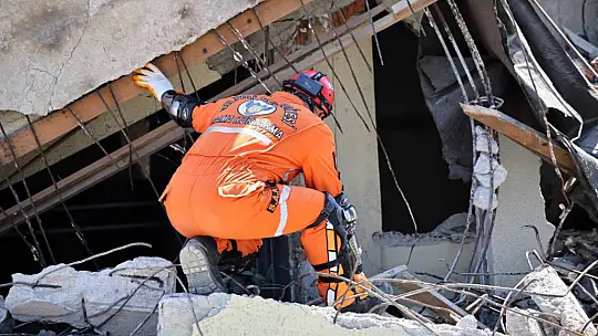 Silivri Belediyesi Marmara Depremi'nin 25. Yılı Anısına Tatbikat Düzenlendi