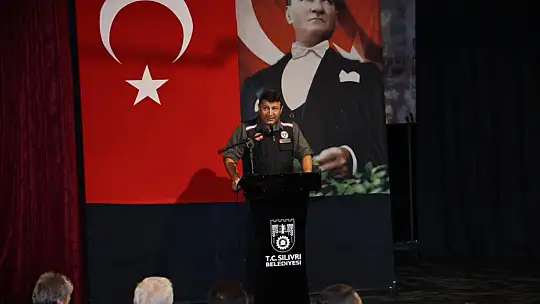 Silivri'de Afetle Mücadele Paneli Gerçekleştirildi