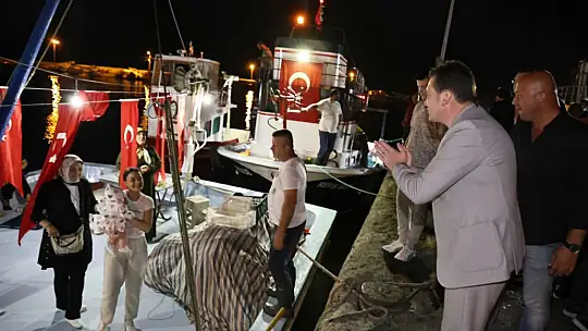Başkan Balcıoğlu Silivrili Balıkçılarla 'Vira Bismillah' Diyerek Sezonunu Başlattı