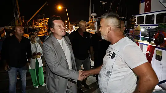 Başkan Balcıoğlu Silivrili Balıkçılarla 'Vira Bismillah' Diyerek Sezonunu Başlattı