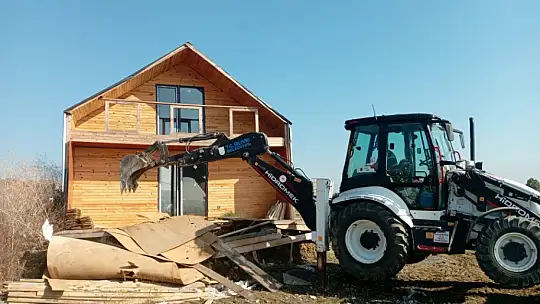 Silivri Belediyesi Tarım Arazilerindeki Kaçak Yapıların Yıkımına Devam Ediyor