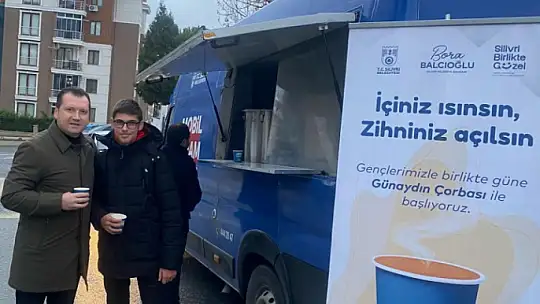 Başkan Balcıoğlu, Öğrencilerle Çorba Dağıtımında Bir Araya Geldi