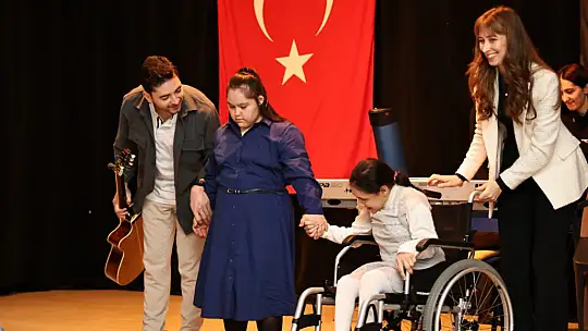 Başkan Balcıoğlu, Dünya Engelliler Günü'nde Farkındalık Günü Programına Katıldı