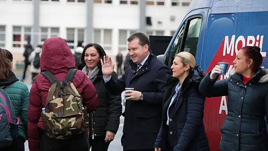 Silivri Belediyesi, Çorba İkramıyla Öğrencilerin Yanında