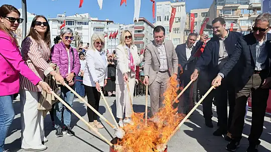 Silivri'de Anneler Günü ve Hıdırellez Şenliği Coşkusu