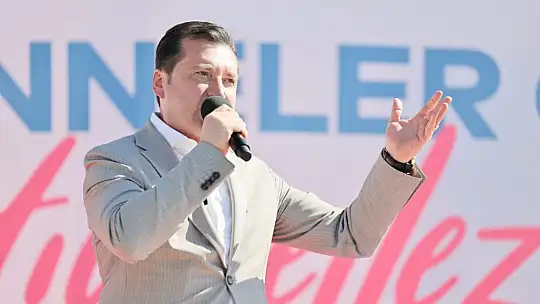 Silivri'de Anneler Günü ve Hıdırellez Şenliği Coşkusu