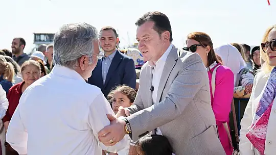 Silivri'de Anneler Günü ve Hıdırellez Şenliği Coşkusu