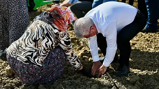 Başkan Balcıoğlu, İBB Kurmayları ile TÜRAM'ı ziyaret etti