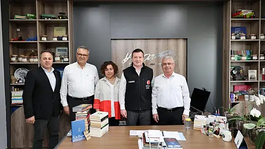 Başkan Balcıoğlu, İBB Kurmaylarına TÜRAM Mesleki ve Teknik Anadolu Lisesi'ni Gezdirdi