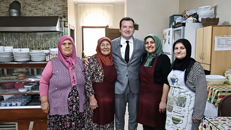 Başkan Balcıoğlu, Ortaköy Mahallesi'nde Esnaf ve Vatandaşlarla Bir Araya Geldi