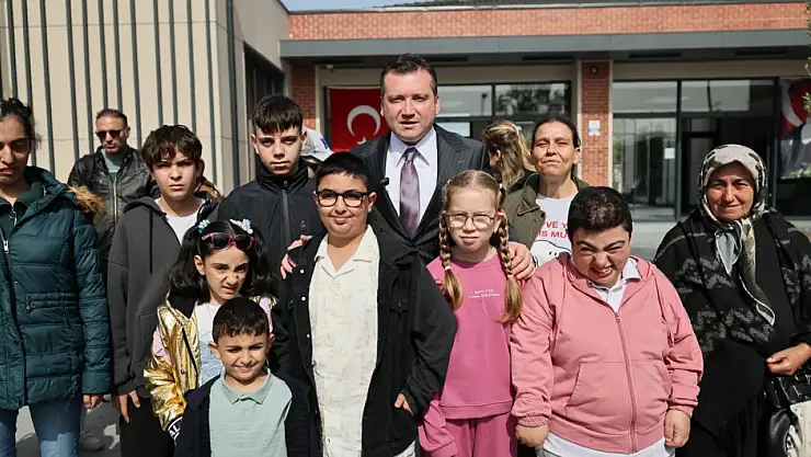 Başkan Bora Balcıoğlu'ndan Özel Bireyler İçin Emirgan Korusu Gezisi